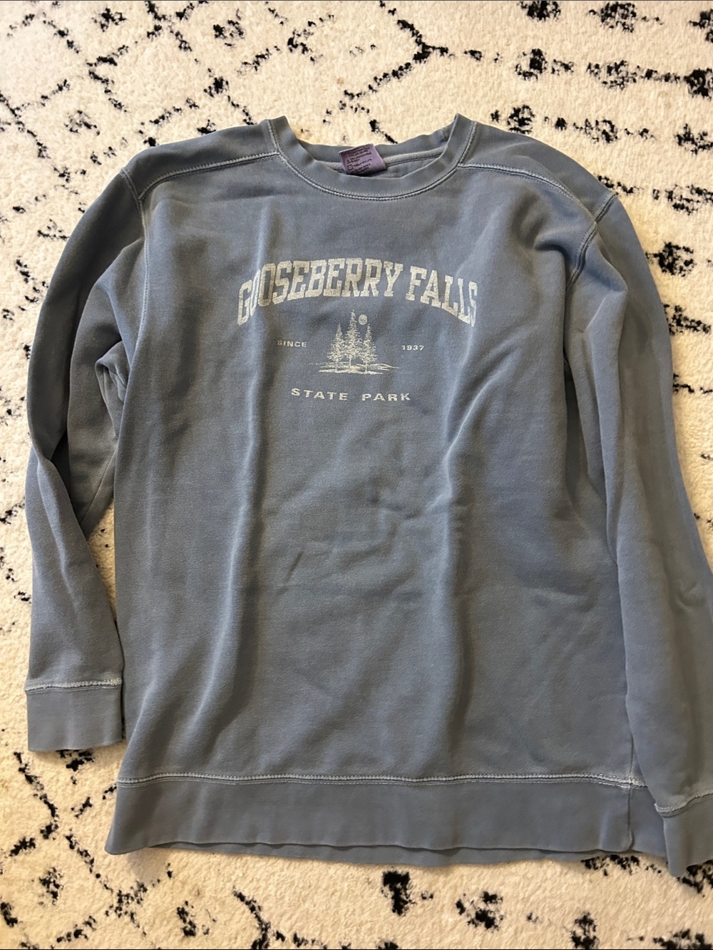 Comfort Colors Blue Gooseberry Falls Crewneck Sweatshirt
